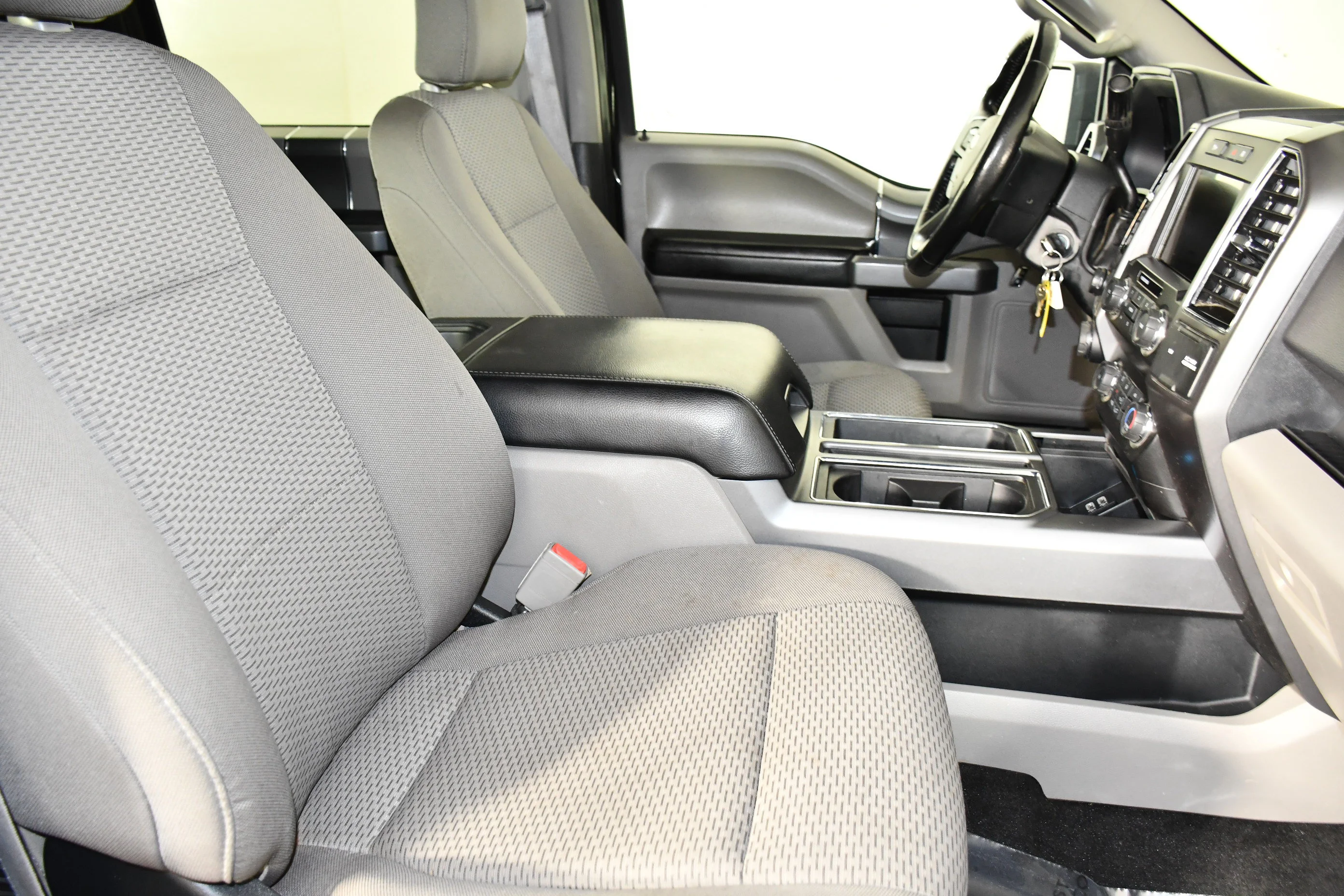 Used 2019 Black Metallic Ford XLT image 47