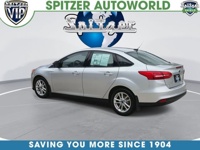 Used 2016  Ford SE image 7