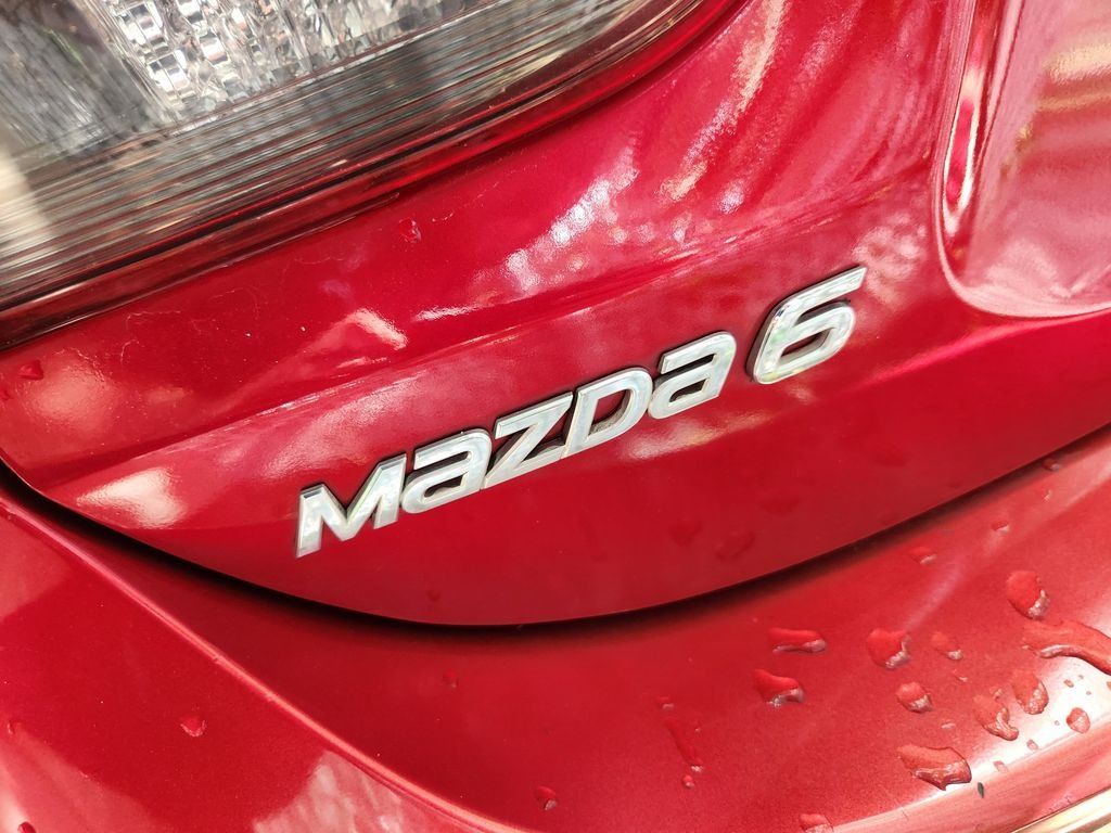 Used 2016  Mazda i Touring image 8