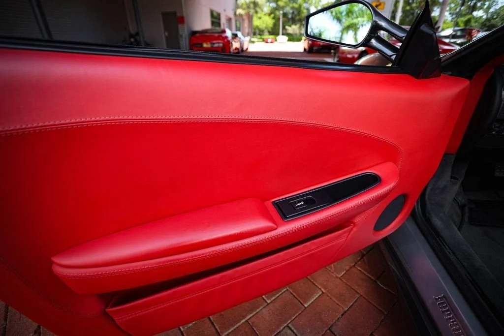 Used 2005 Grigio Silverstone Ferrari Spider image 46