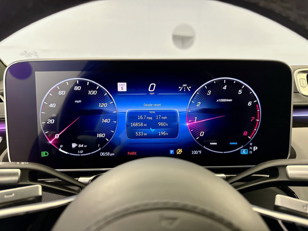 Used 2023 Black Mercedes-Benz S 580 image 12