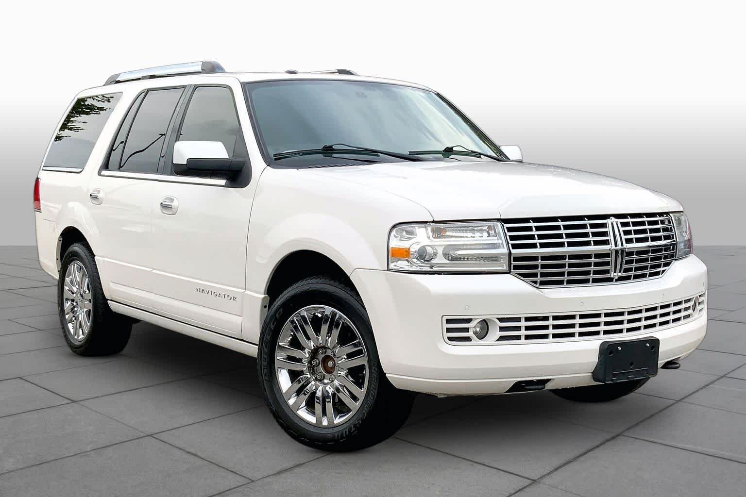 Pre-Owned 2014 Lincoln Navigator
