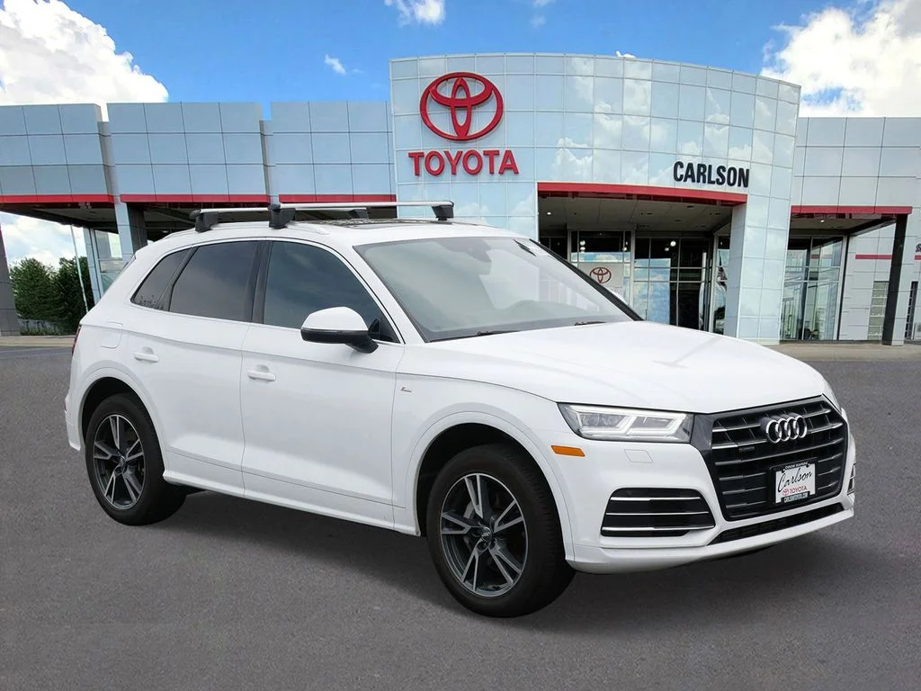 Used 2020 Audi Q5 Premium Plus with VIN WA1E2AFY9L2047937 for sale in Minneapolis, Minnesota