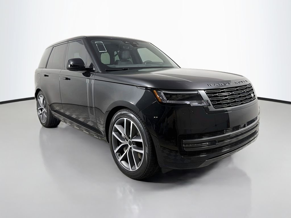 New 2026 Santorini Black Land Rover SE image 3