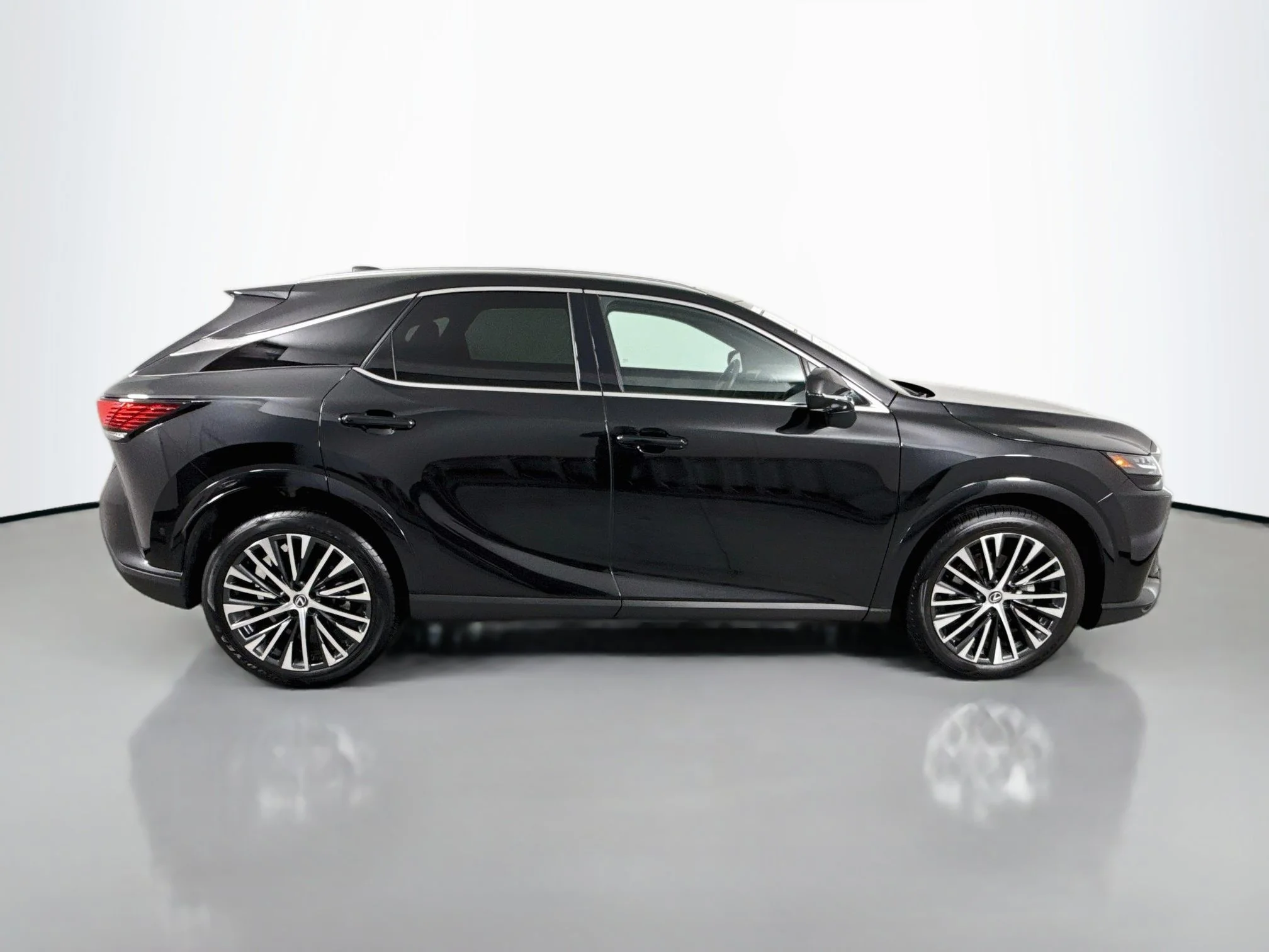 Certified Used 2024 CAVIAR Lexus 350h Premium Plus image 8