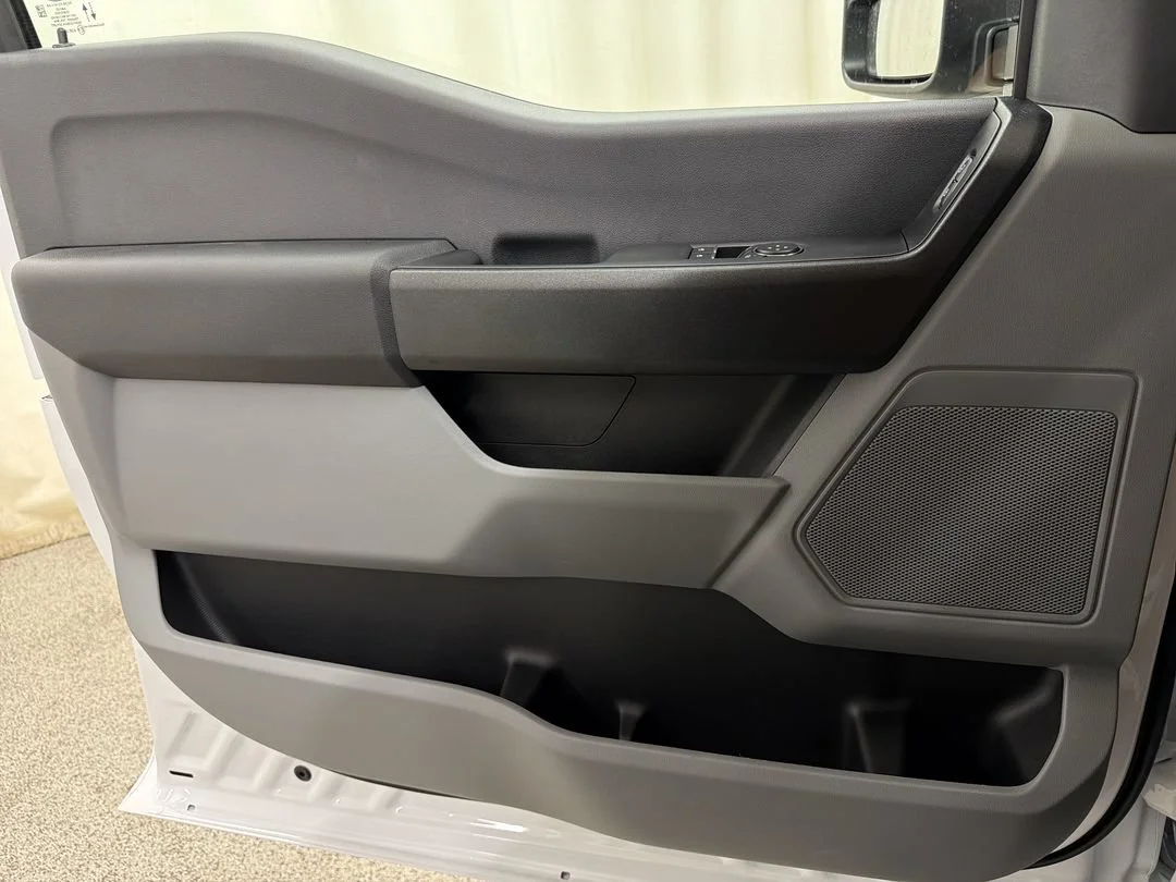 New 2026 Oxford White Ford F-350® XL image 17