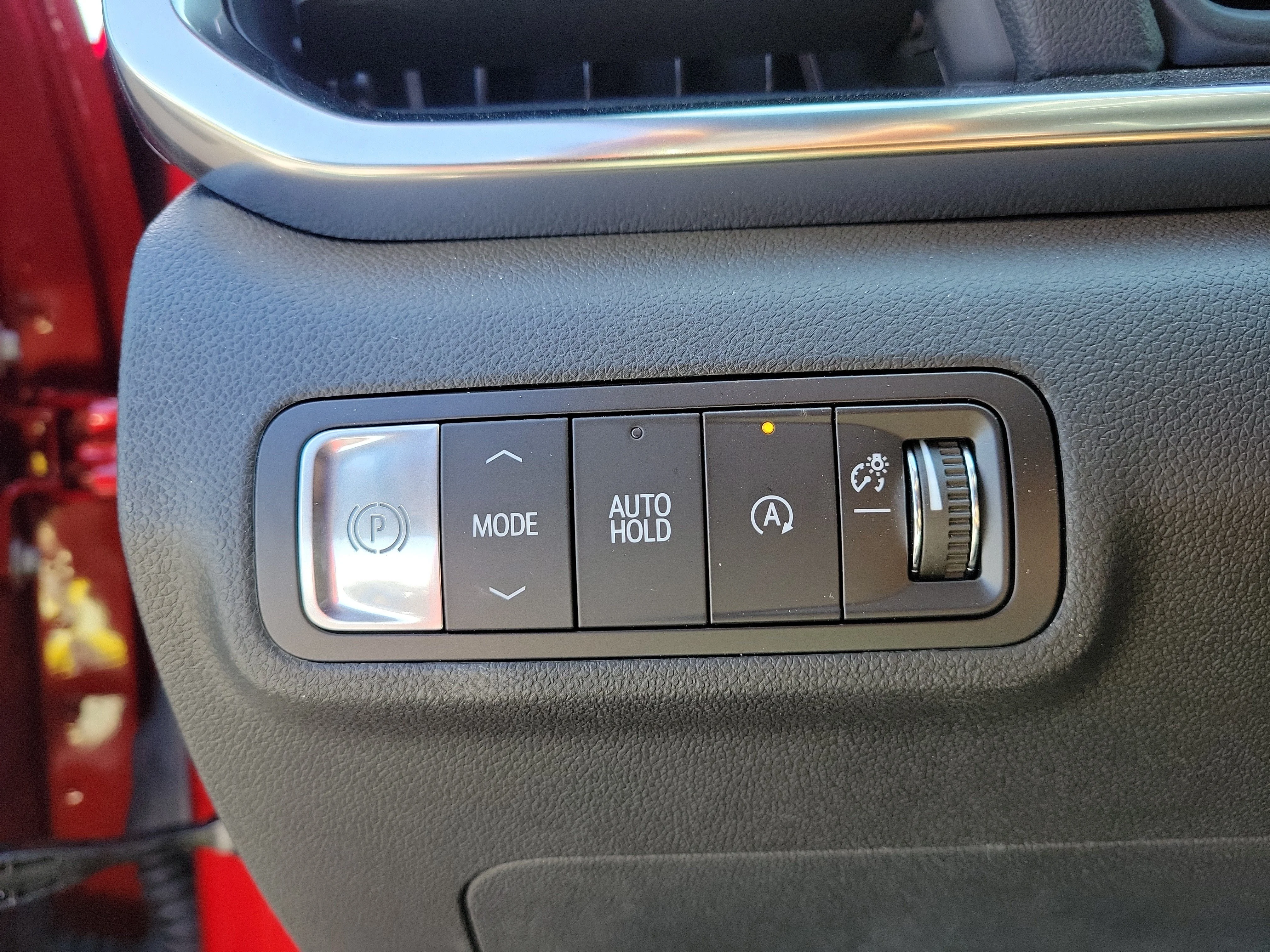 Used 2026 Volcanic Red Tintcoat GMC FWD Elevation image 22