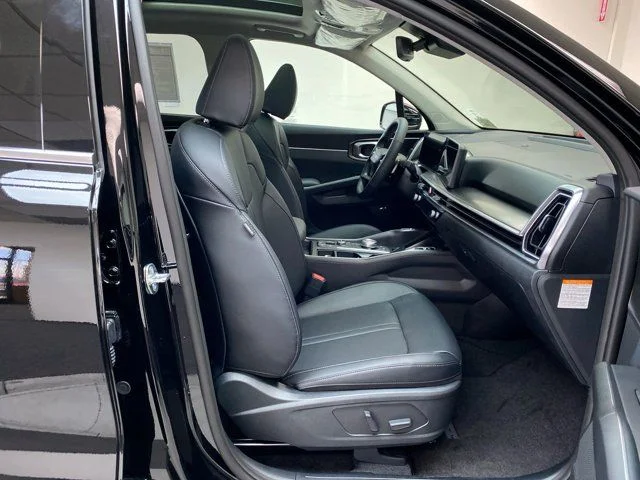 New 2026 Aurora Black Pearl Kia EX image 30