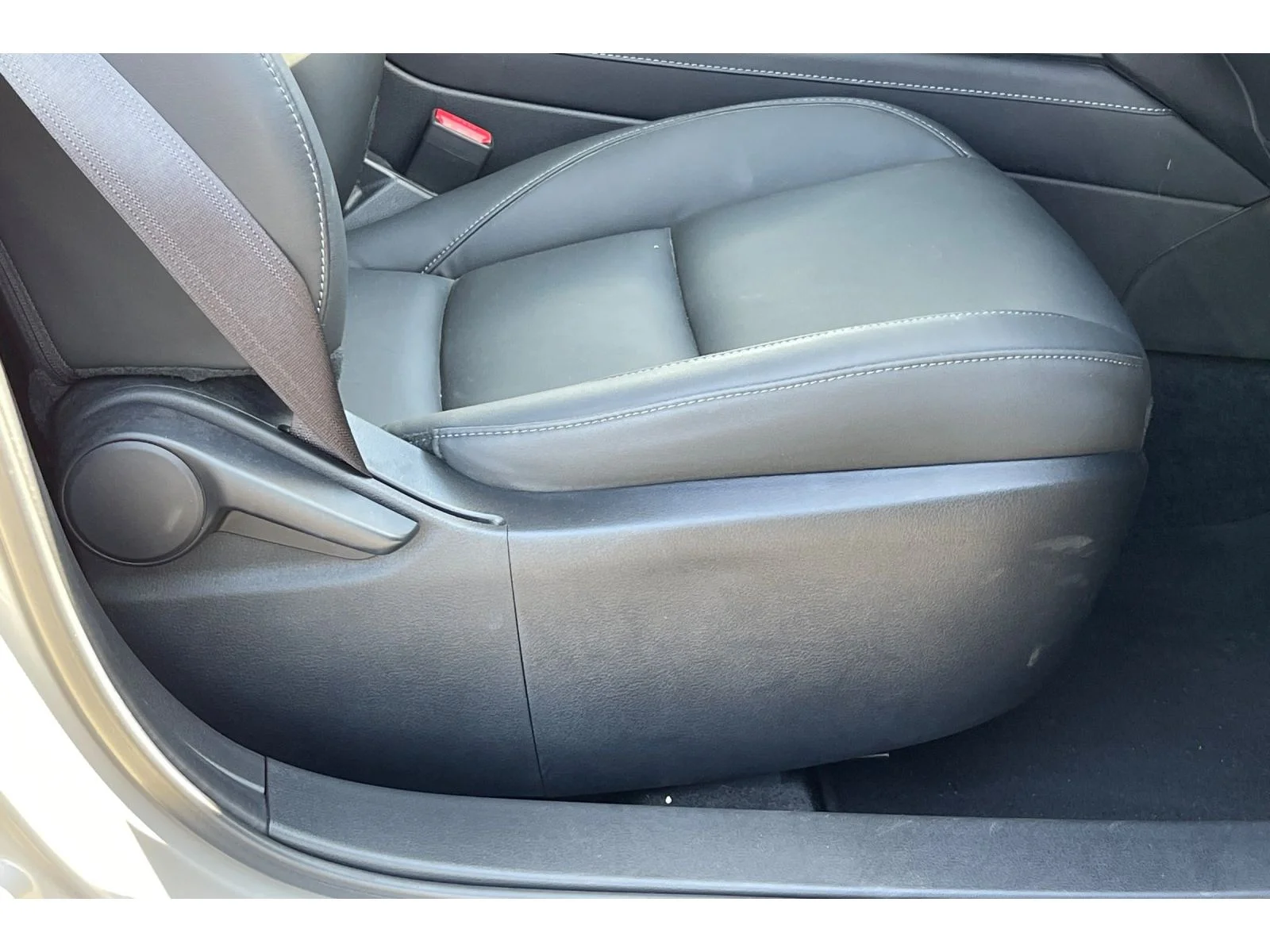 Used 2024 Platinum Quartz Metallic Mazda 2.5 S Select Sport image 23