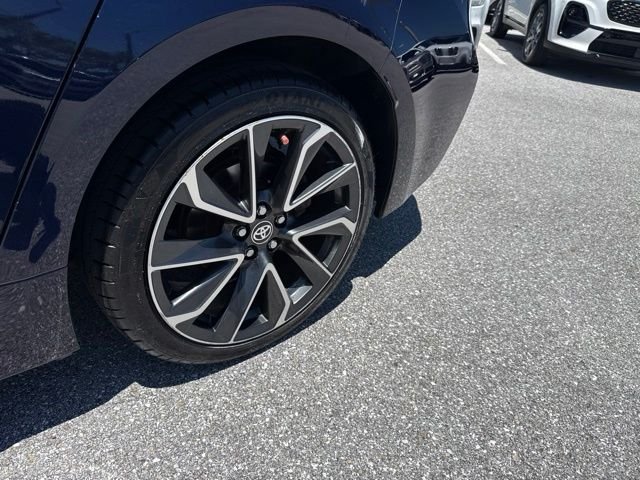 Used 2021  Toyota SE image 47