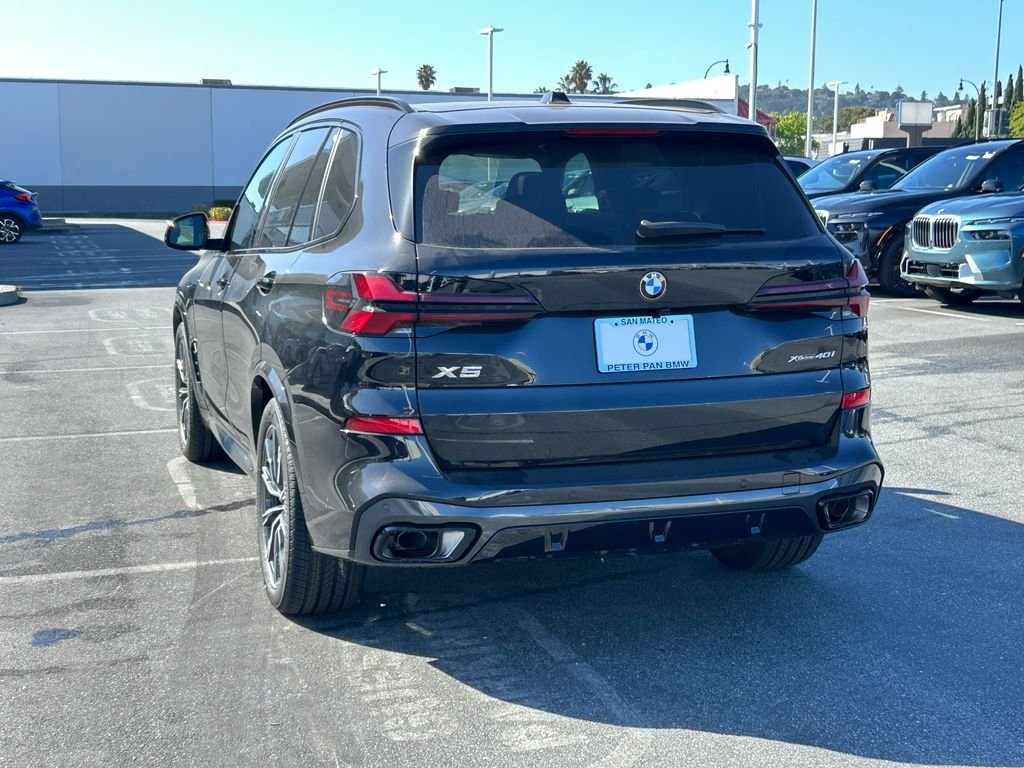 New 2026 Black Sapphire Metallic BMW xDrive40i image 3