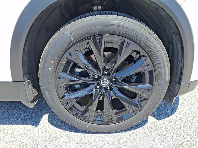 Used 2025 White Mazda Premium image 9