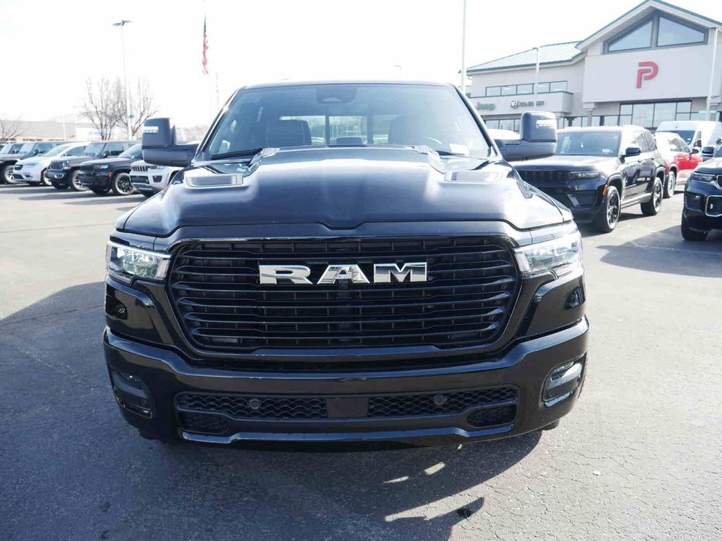 New 2026 Diamond Black Crystal Pearl-Coat Exterior Paint RAM LARAMIE image 2