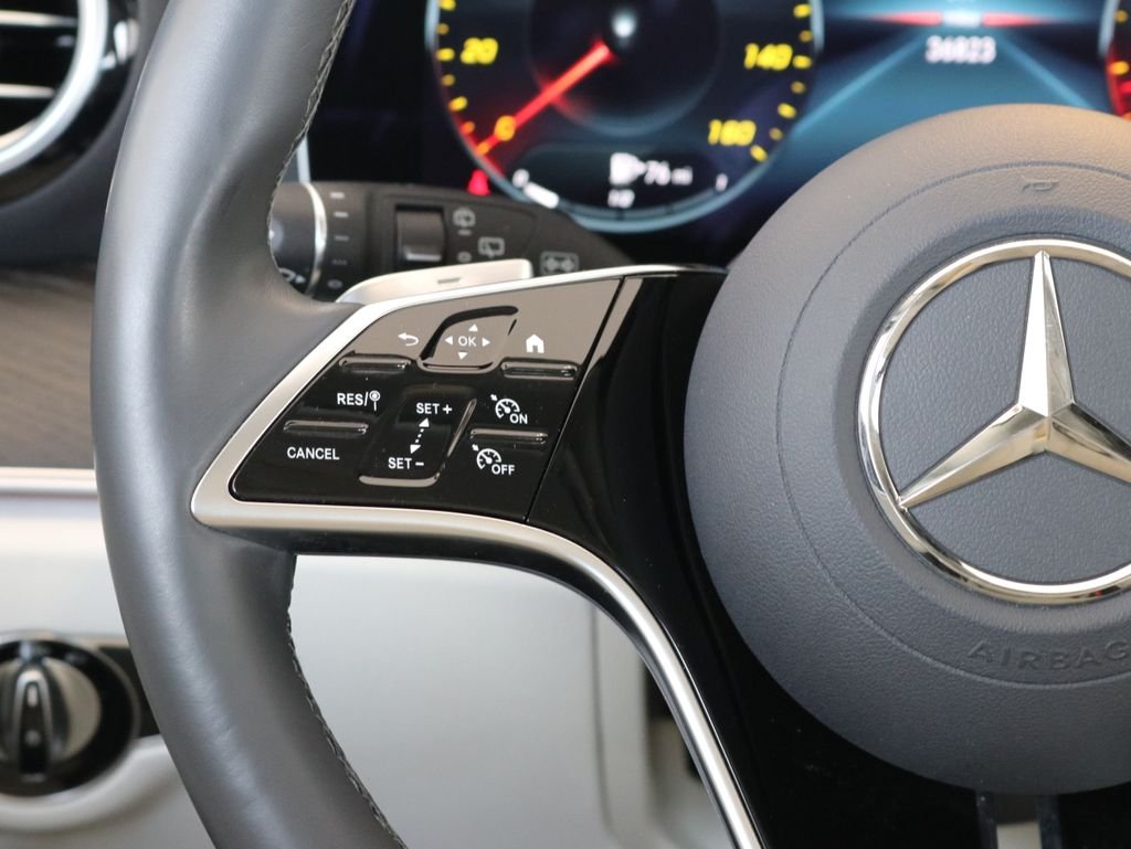 Used 2022  Mercedes-Benz E 450 image 11