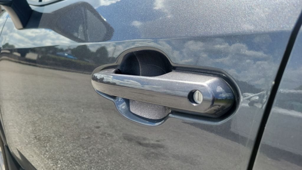 Used 2024 Gray Toyota XLE Premium image 6