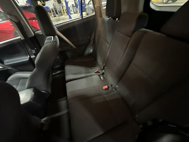 Used 2013 Gray Toyota XLE image 31