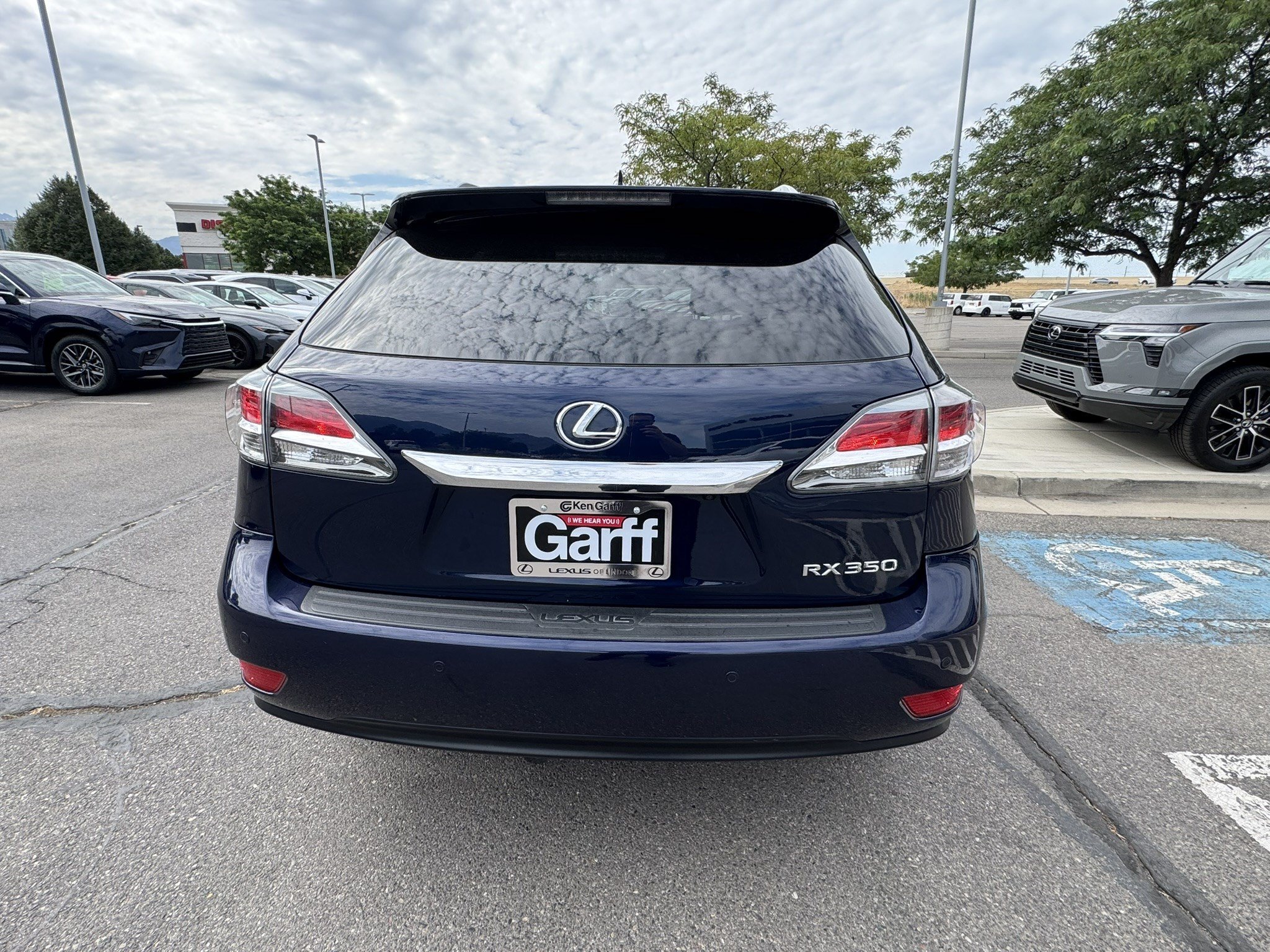 Used 2015 Deep Sea Mica Lexus 350 F Sport image 4