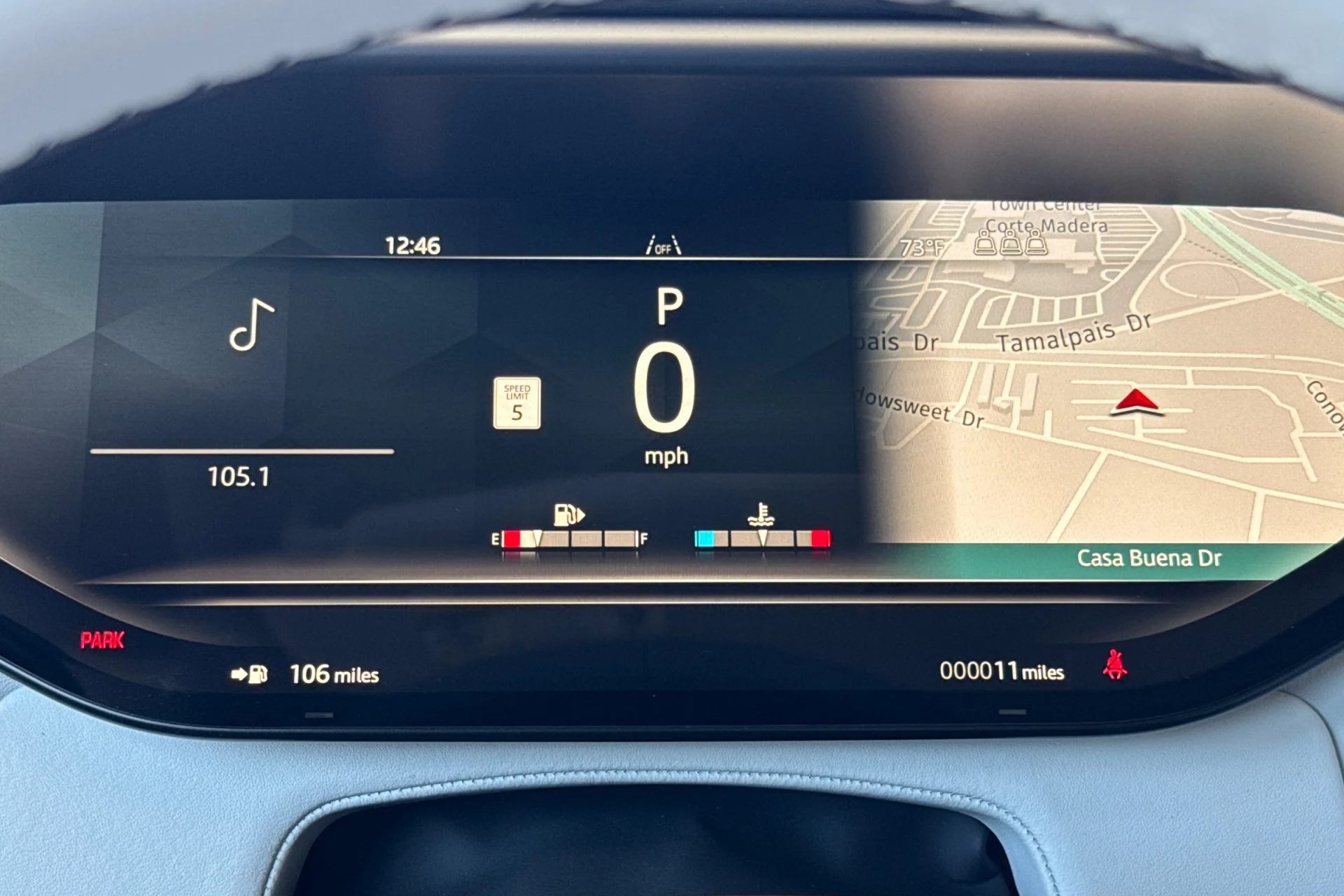 New 2026 Charente Grey Land Rover Dynamic SE image 27