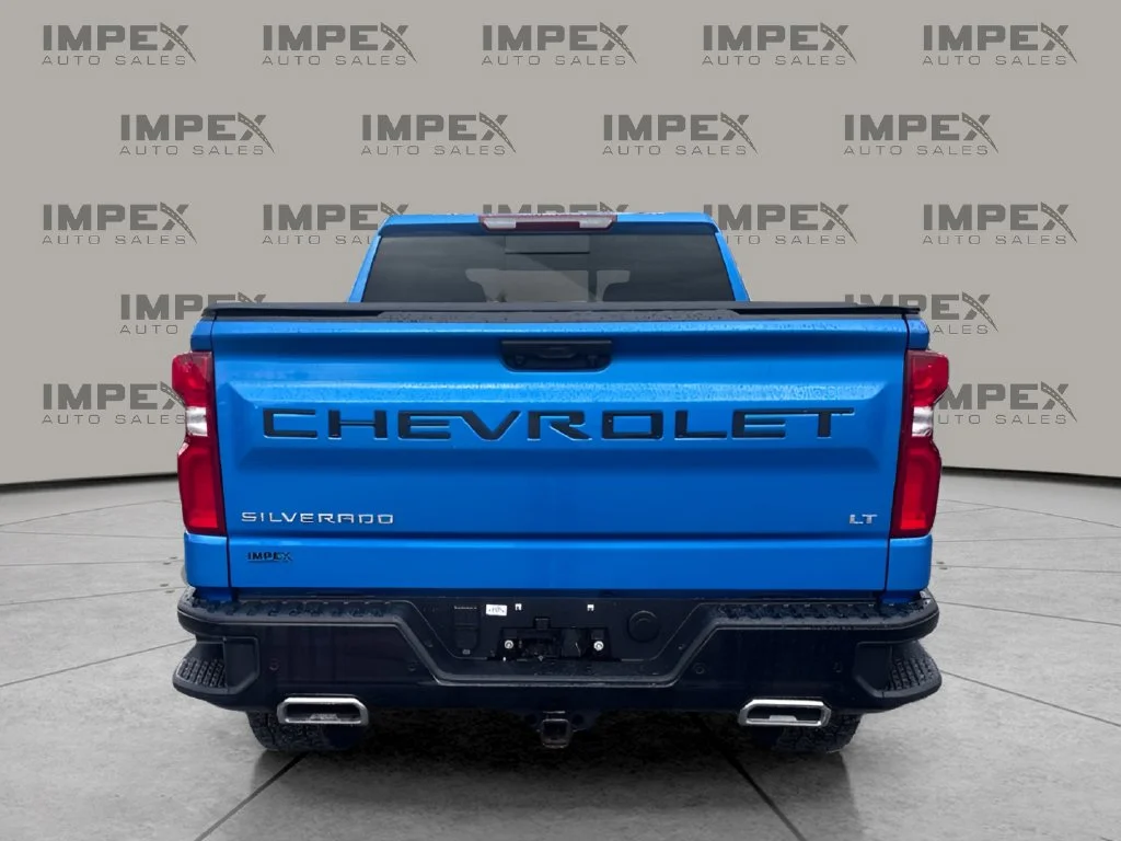 Used 2025 Blue Chevrolet LT Trail Boss image 4
