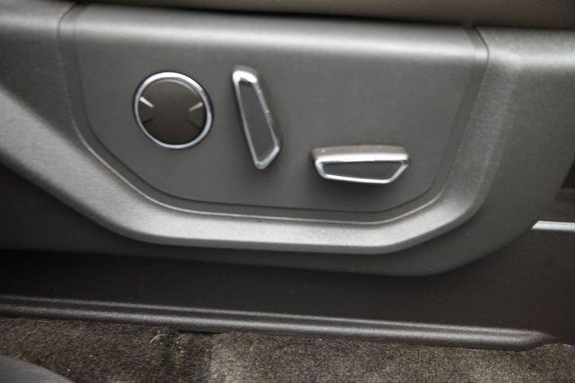 Used 2018 White Ford XLT image 24