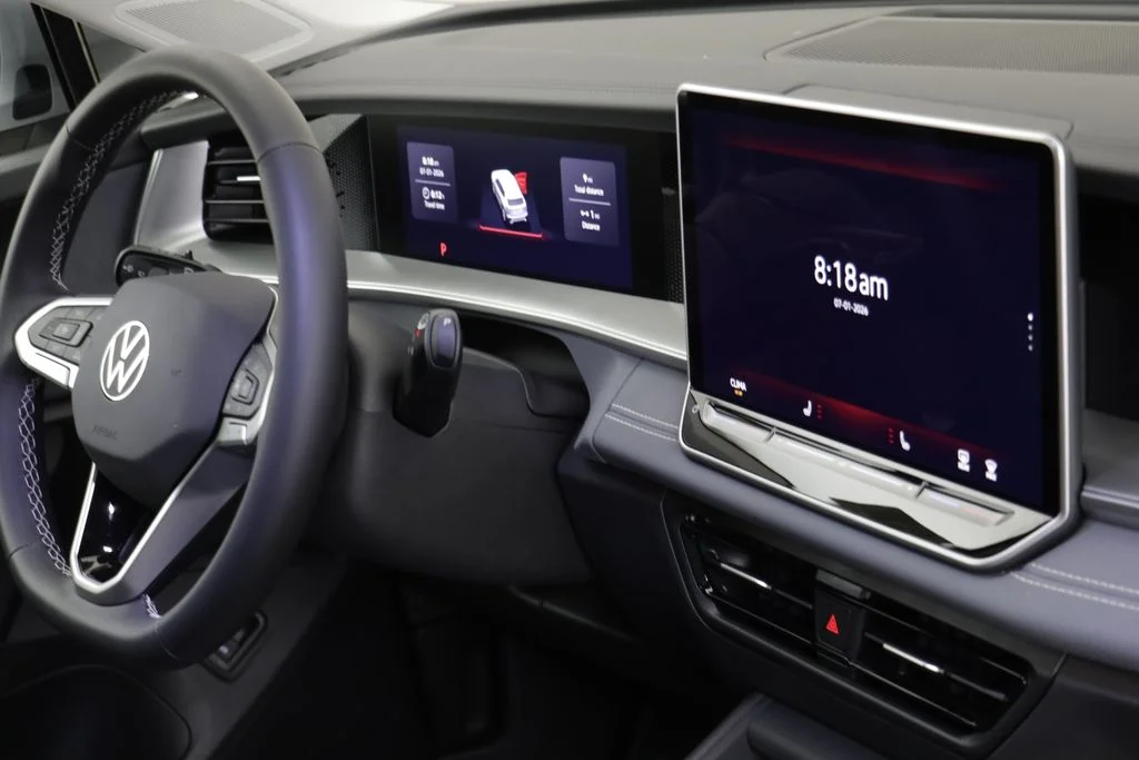 New 2026 Silver Volkswagen 2.0T SE image 21