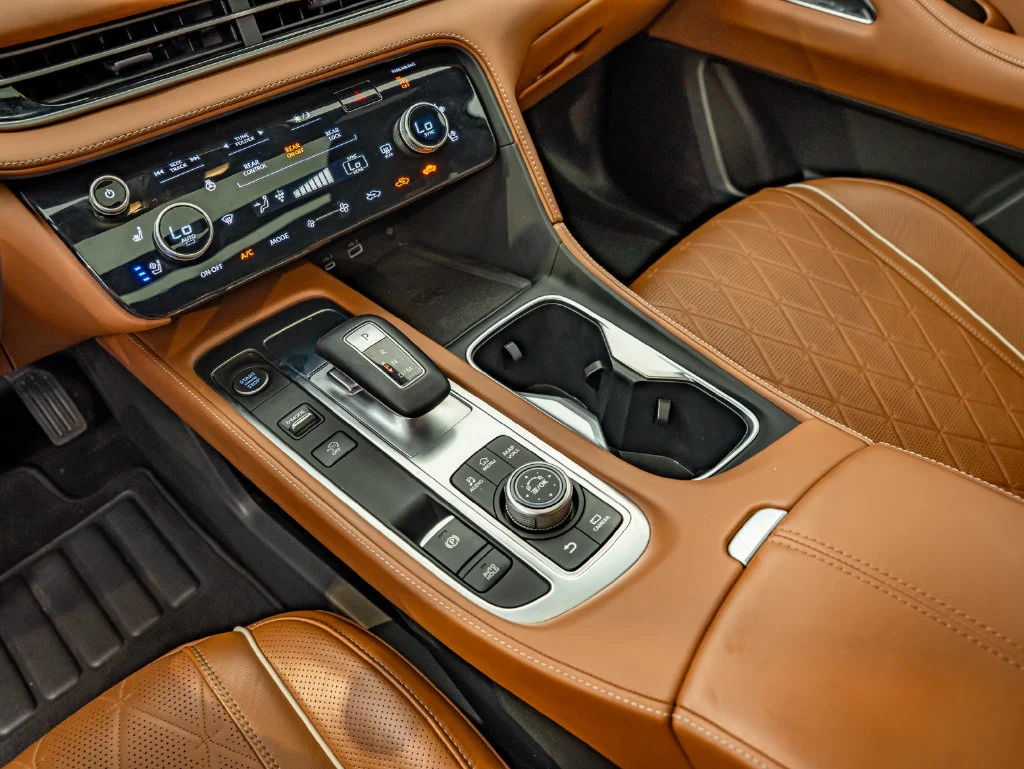 Used 2023 Grand Blue/Black Obsidian INFINITI Autograph image 29