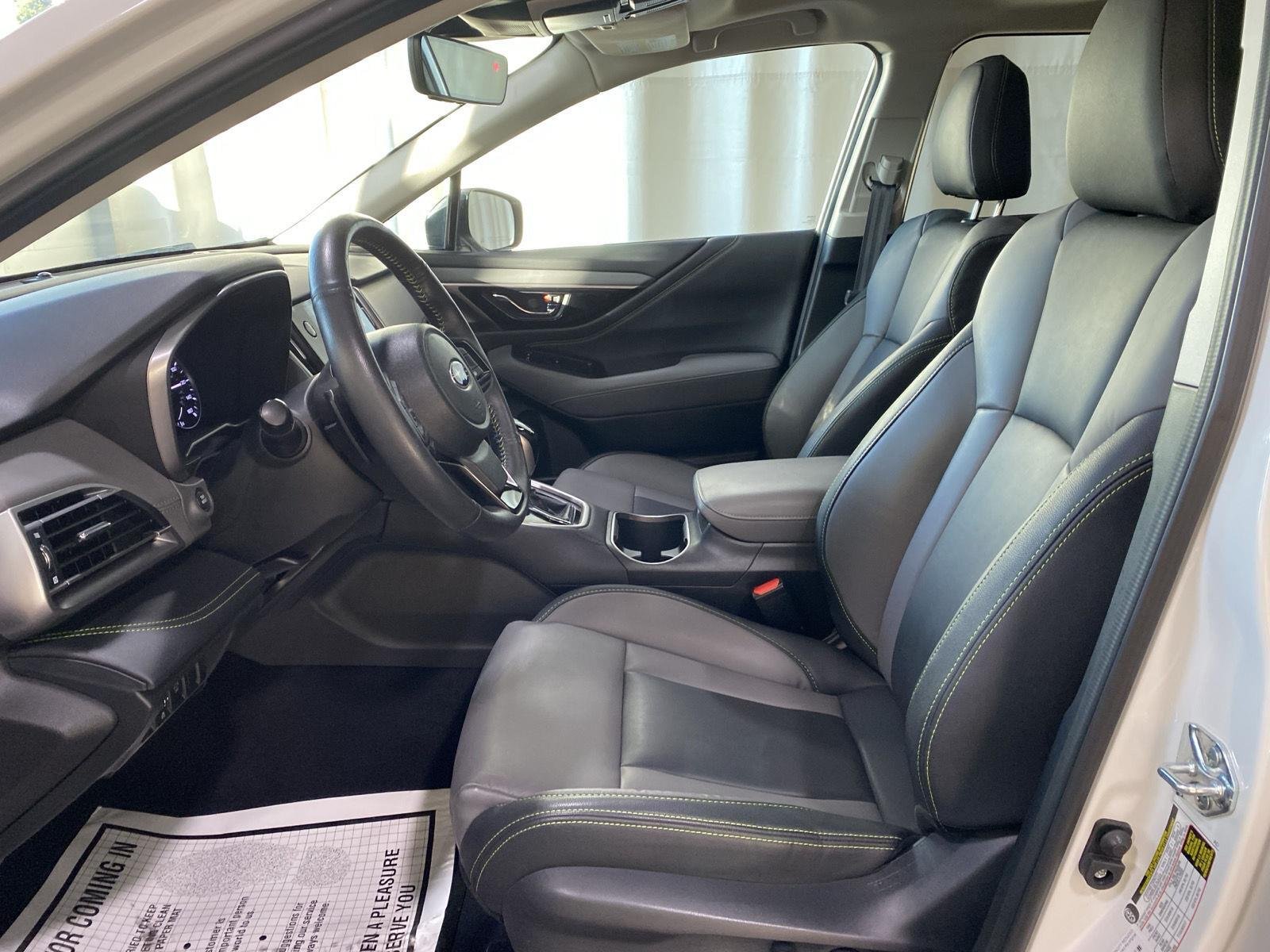 Used 2024 Crystal White Pearl Subaru Onyx Edition image 5