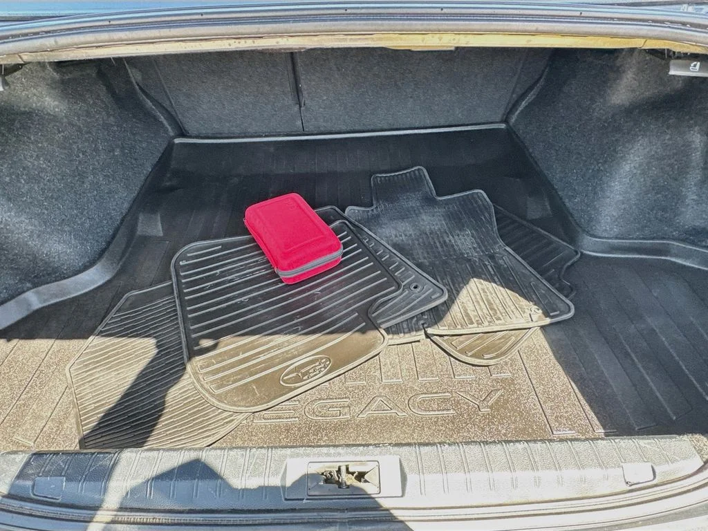 Used 2018 Gray Subaru 2.5i image 31