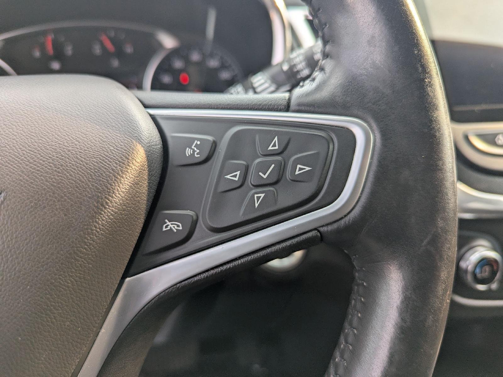 Used 2022 Blue Glow Metallic Chevrolet LT image 20