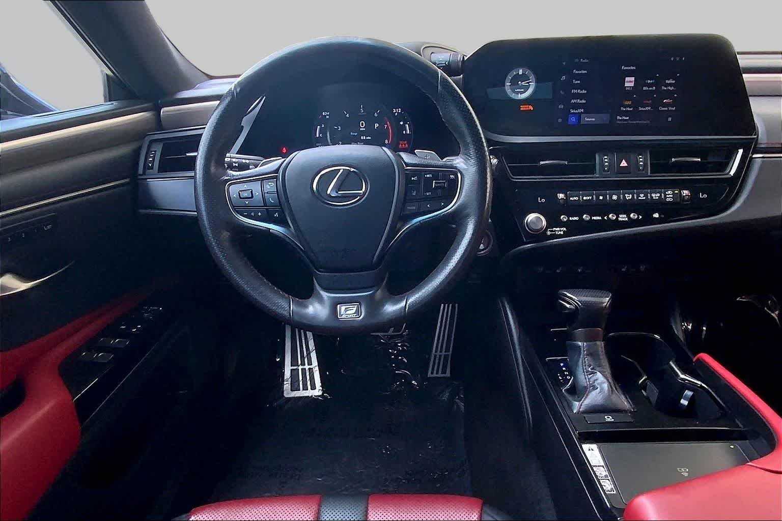 Used 2023 Ultra White Lexus F SPORT Handling image 6