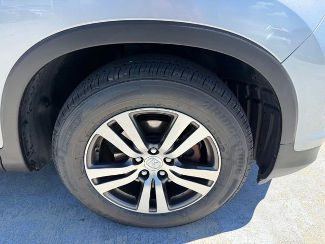 Used 2016 Gray Honda EX-L image 9