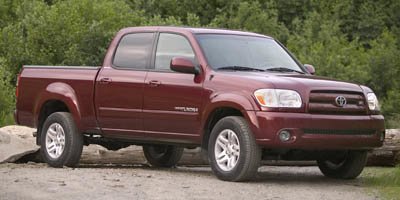 Used 2005 Red Toyota SR5 image 1