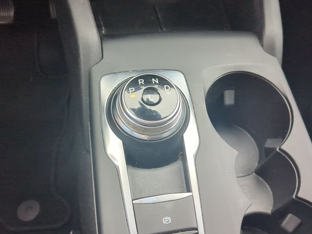 Used 2021 Gray Ford SEL image 17