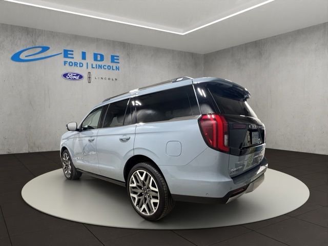 Used 2025 Gray Ford Platinum image 8