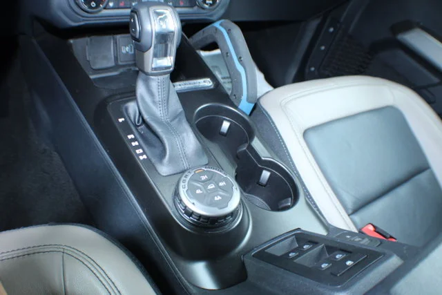 Used 2022 Cactus Gray Ford Wildtrak image 9