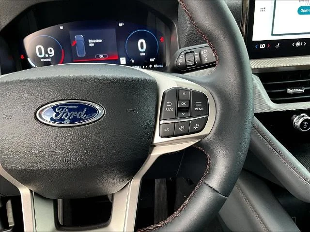 New 2027 Vapor Blue Metallic Ford Active image 62