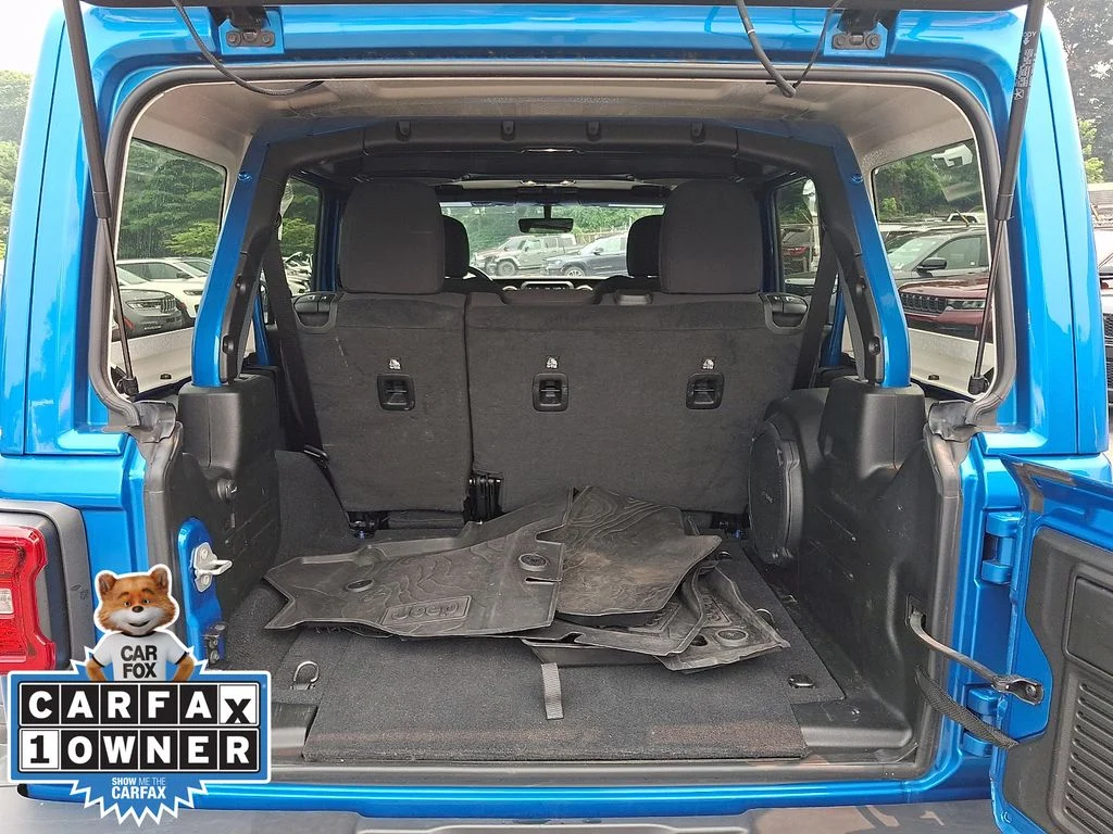 Certified Used 2022 Blue Jeep Unlimited High Tide image 28