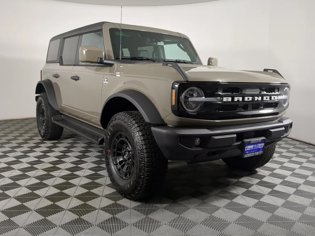 New 2026 MARSH GRAY Ford Outer Banks image 2