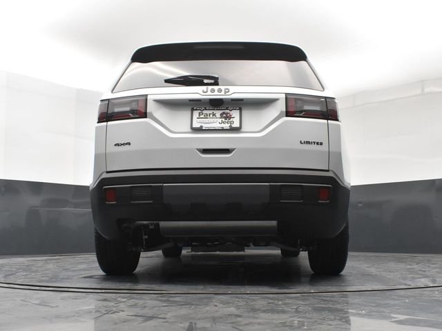 New 2026 Bright White Clear-Coat Exterior Paint Jeep Limited image 23