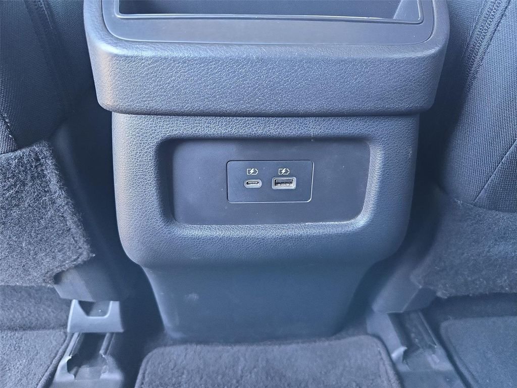2024 Nissan Pathfinder S - Photo 13