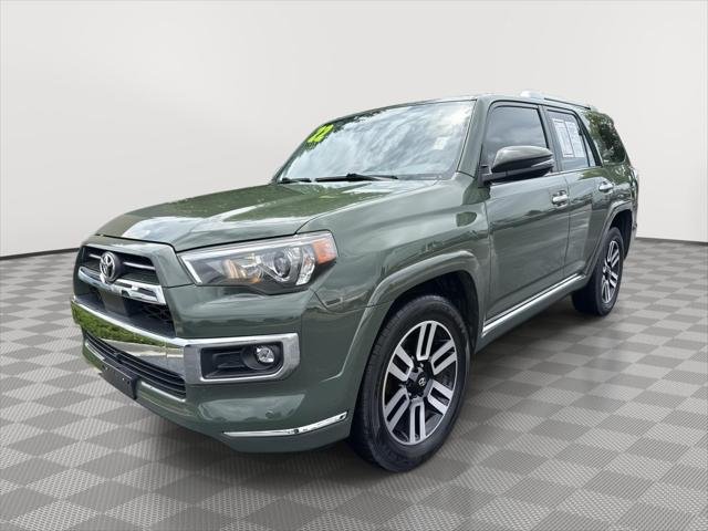 Certified Used 2022 ARMY GREEN Toyota  image 11