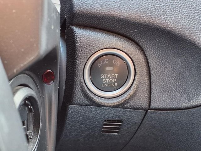 Used 2013 White Mazda i Touring image 15