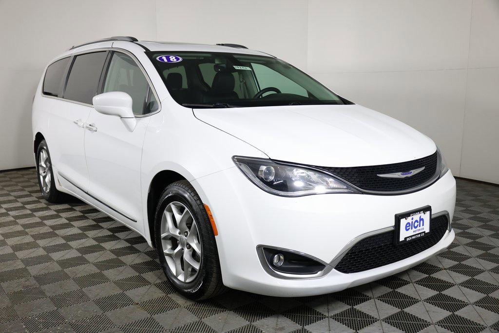 2018 Chrysler Pacifica Touring-L Plus