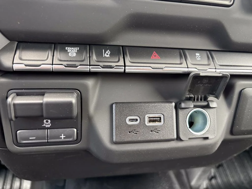 2025 GMC Sierra 2500HD Pro - Photo 24