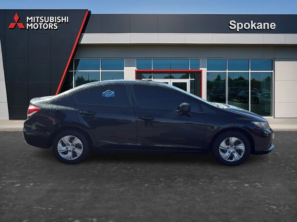 Used 2015 Crystal Black Pearl Honda LX image 7