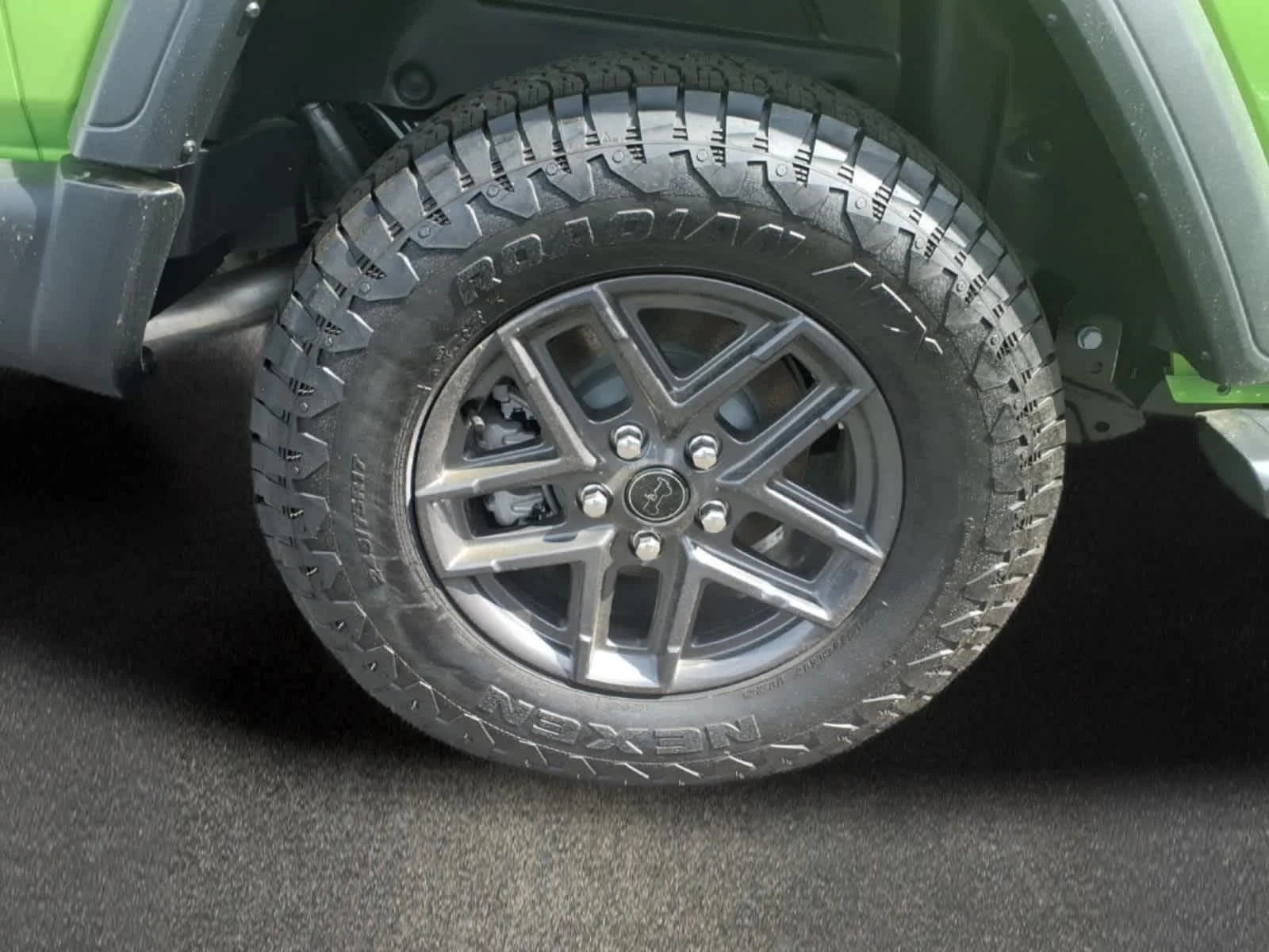 New 2026 Mojito Clearcoat Jeep Sport S image 7