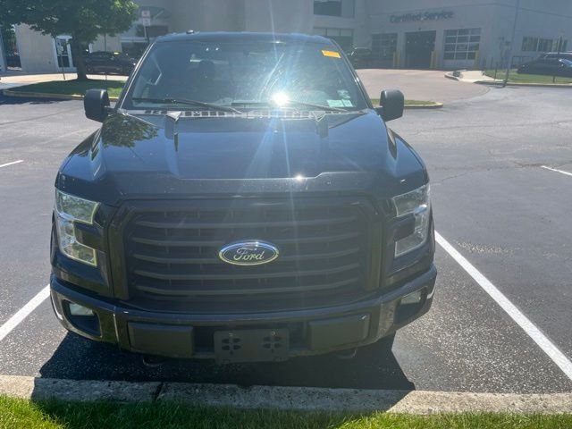 Used 2016 Black Ford XLT image 3