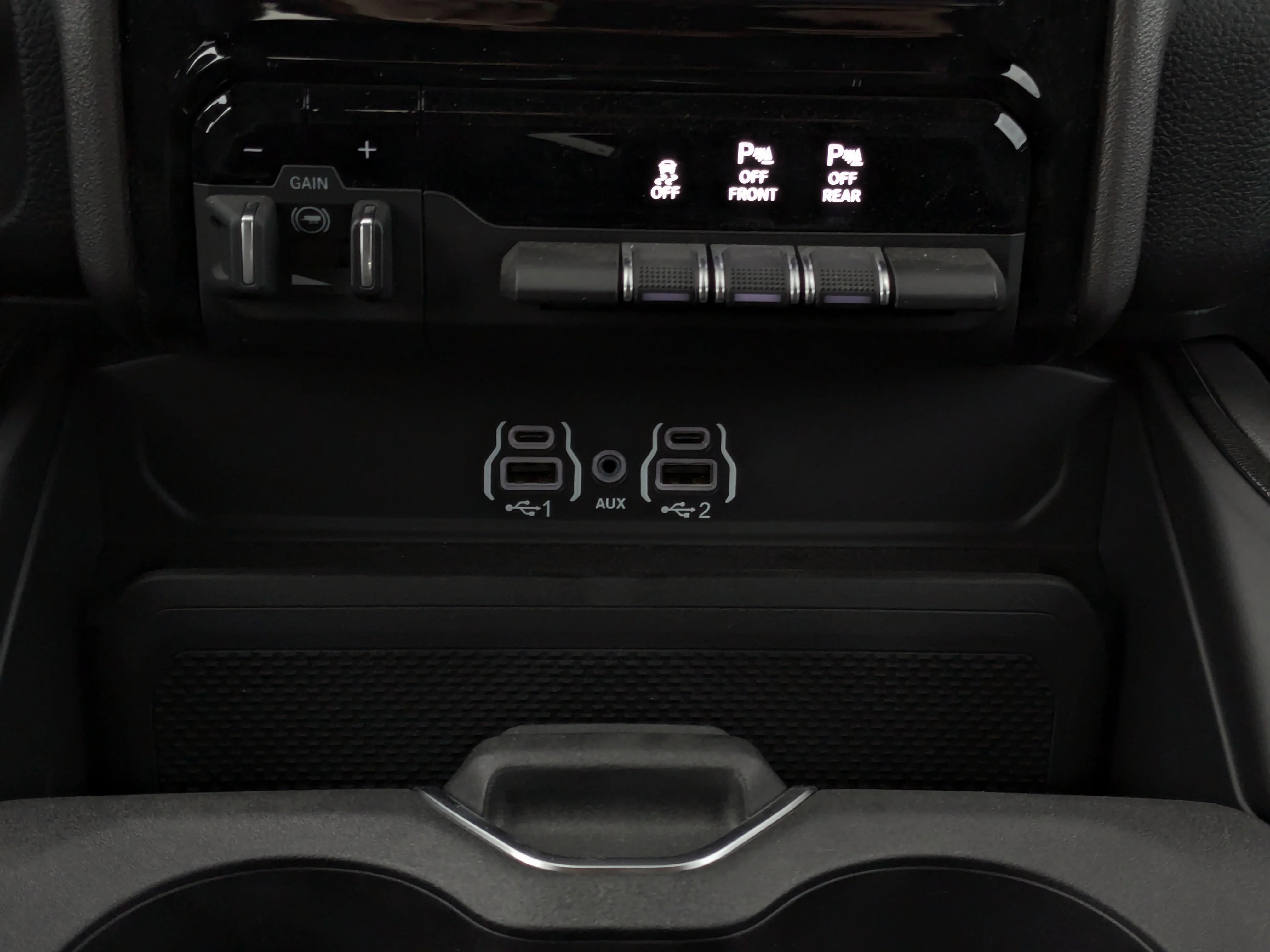 New 2026 Black RAM Sport - - Panoramic Sunroof - Sport Performance Hood - Hurricane Turbo - 3.92 Axle & More! image 24
