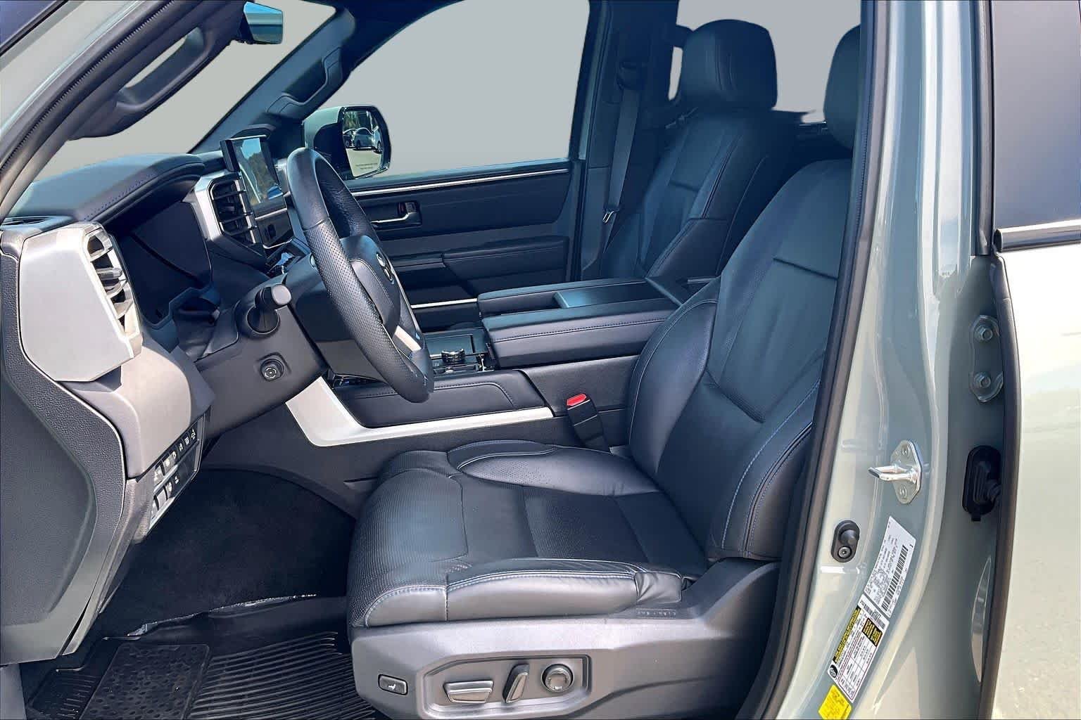 Certified Used 2025 Lunar Rock Toyota Platinum image 7