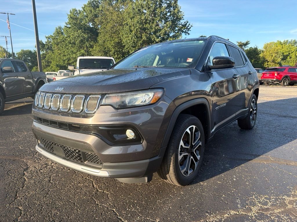 Used 2022 Gray Jeep Limited image 2